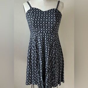 Old Navy black and white cami dress